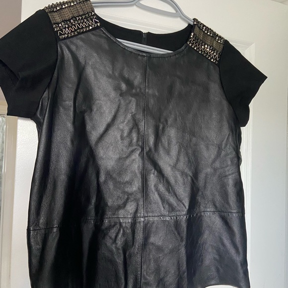Danier black top size M - Picture 2 of 3
